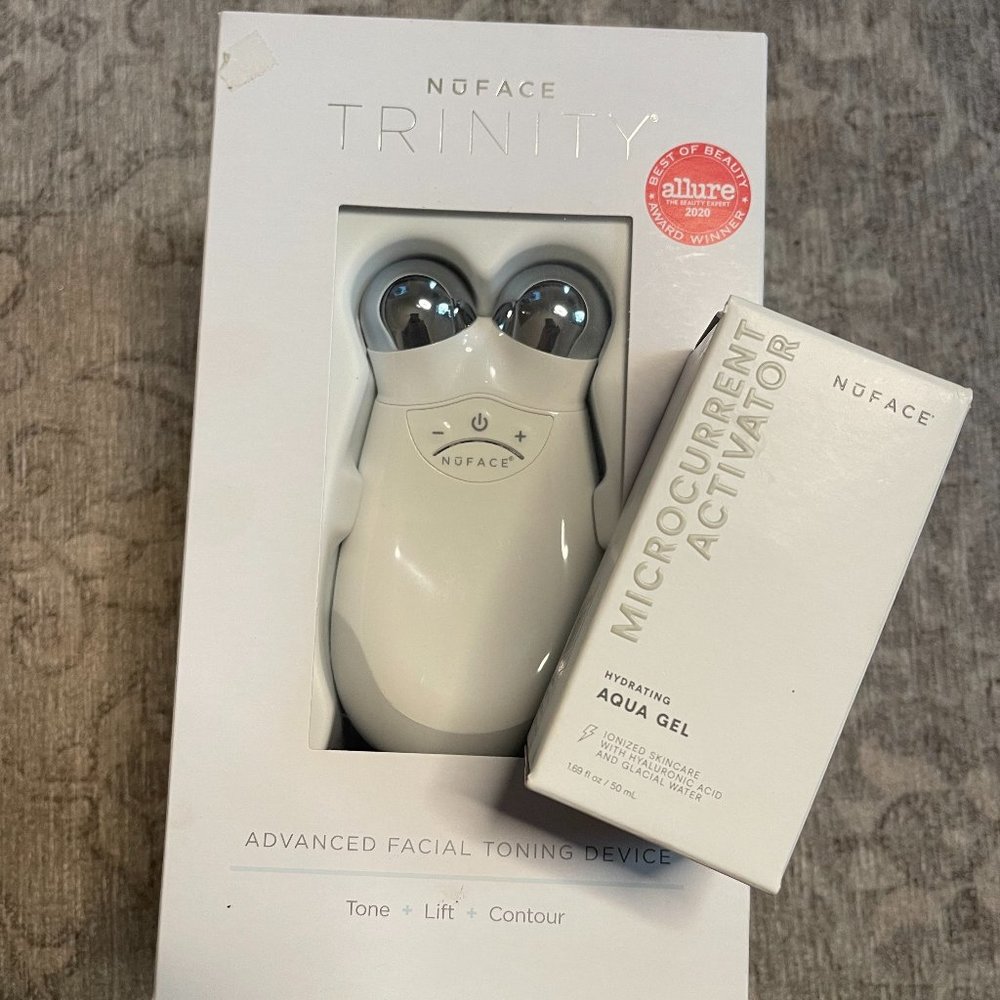NUFACE® Trinity Facial Toning Device + Hydrating Aqua Gel Activator